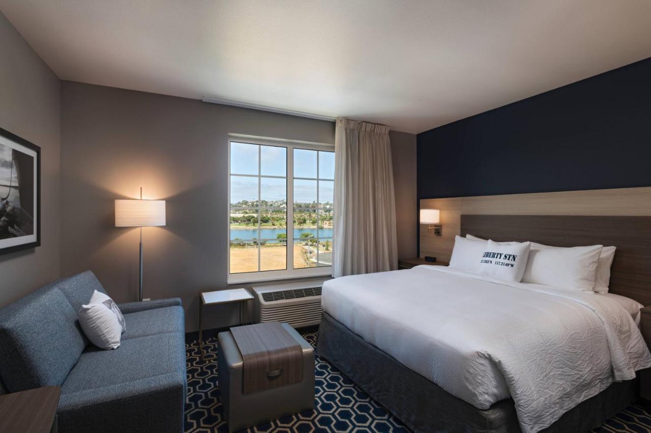 Towneplace Suites By Marriott San Diego Airport/Liberty Station Экстерьер фото