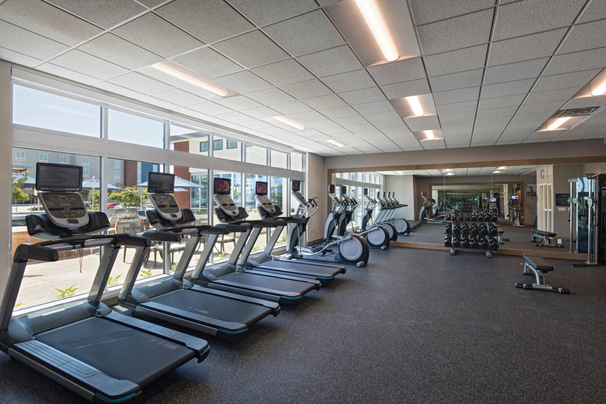 Towneplace Suites By Marriott San Diego Airport/Liberty Station Экстерьер фото